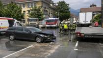 Feldkirch'te Korkutan Kaza: Otomobil Karşı Şeride Geçip Kamyonla Çarpıştı