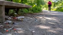 Dornbirn'de Endişe Yaratan Görüntü: Yürüyüş Yolunun Yanında Uyuşturucu Atıkları Bulundu