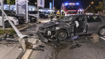 Feldkirch’te Alkollü Sürücü Araçlara Çarptı
