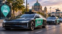 Avrupa’ya 100 Bin Robotaksi Planı